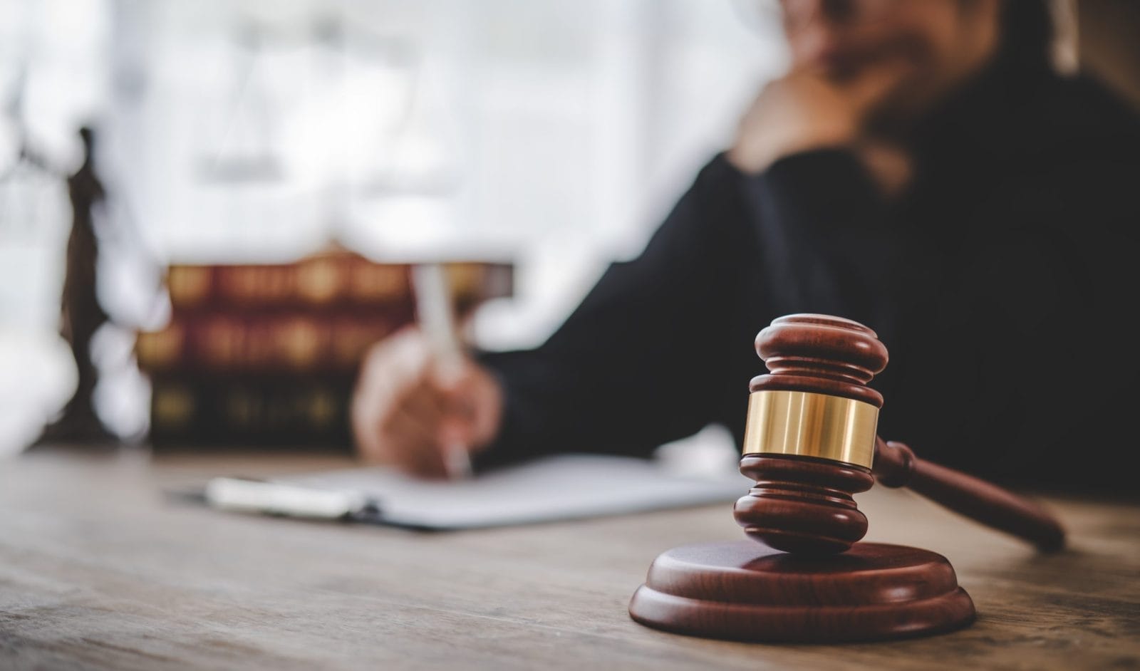 Litigation Services in Saudi Arabia